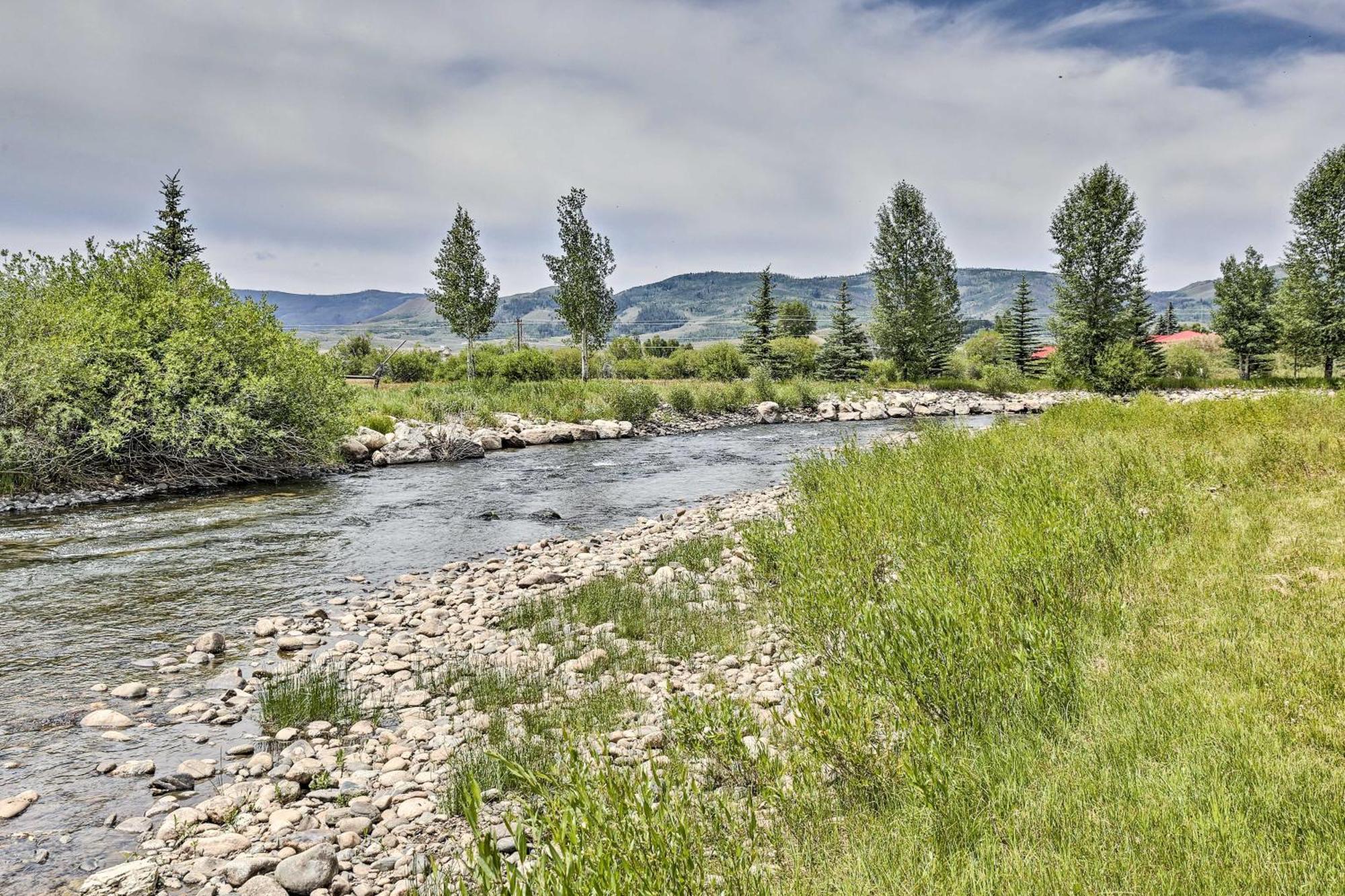 Riverfront Cabin About 4 Mi To Granby Ranch! Eksteriør bilde